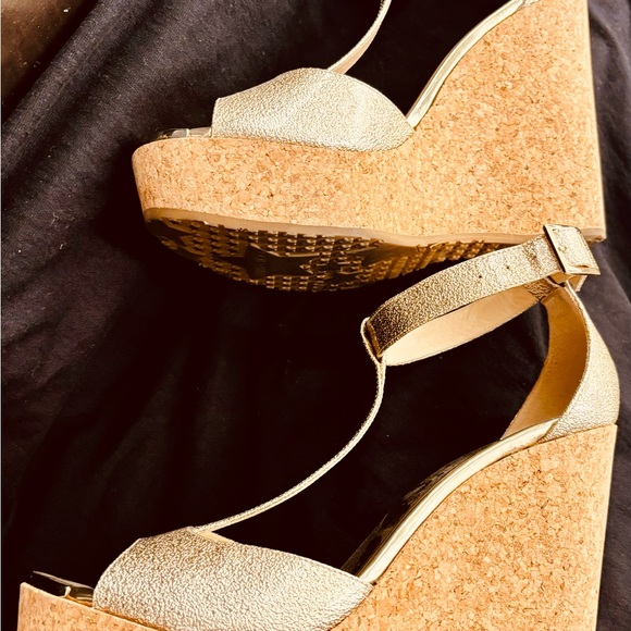 Jimmy Choo sz 38 pela gold patent leather - Picture 2 of 4